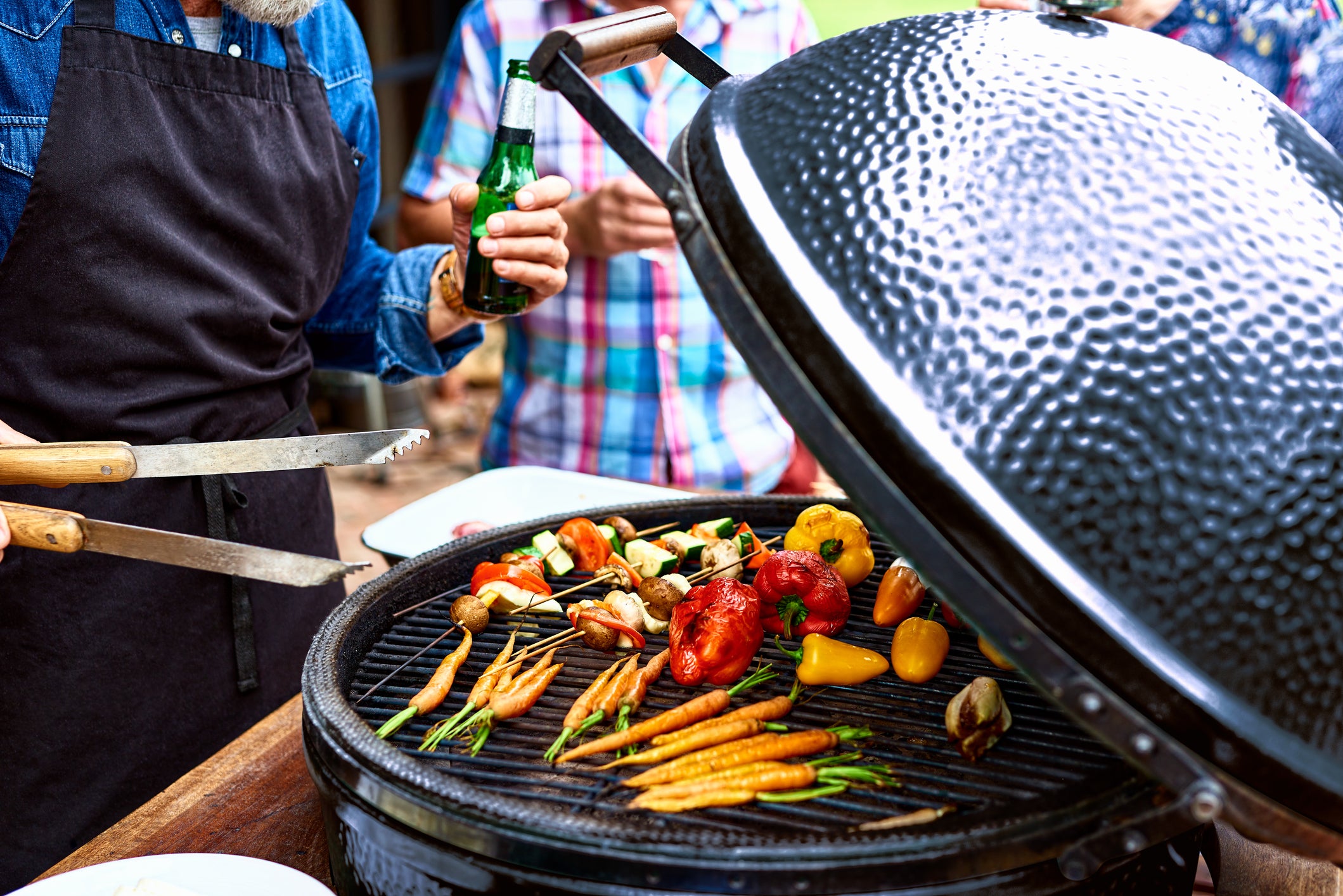 vegetables on an outdoor grill