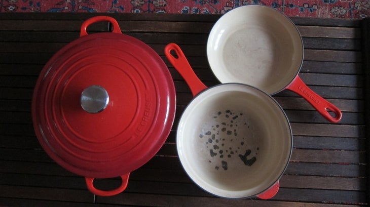 LeCreuset None