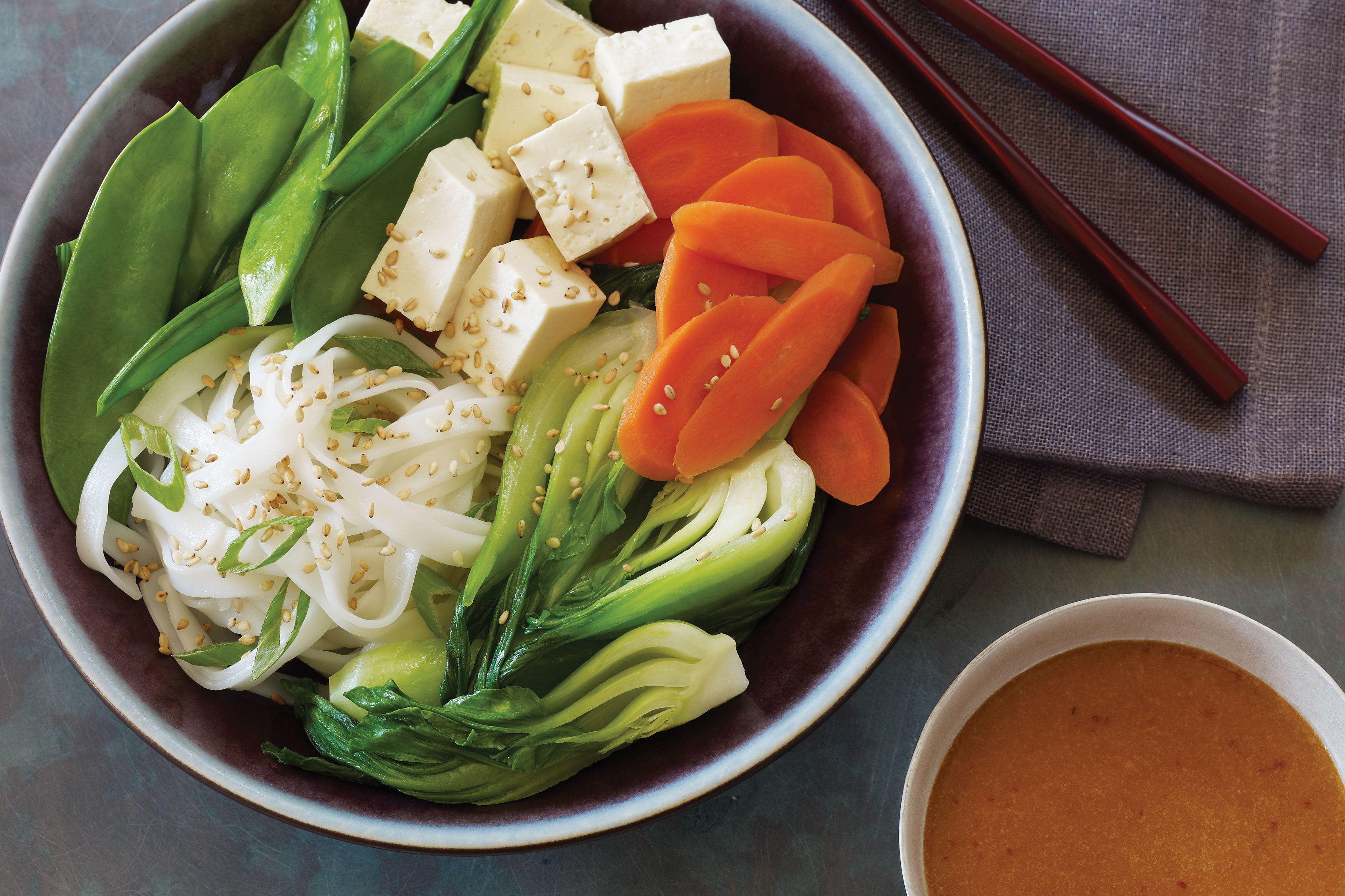 Noodles and Vegetables with Sesame Dipping Sauce Recipe